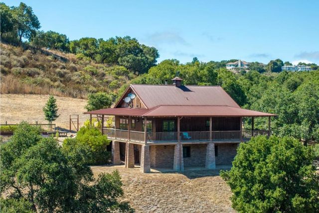 10265 Calle De Robles, Carmel Valley, CA 93923