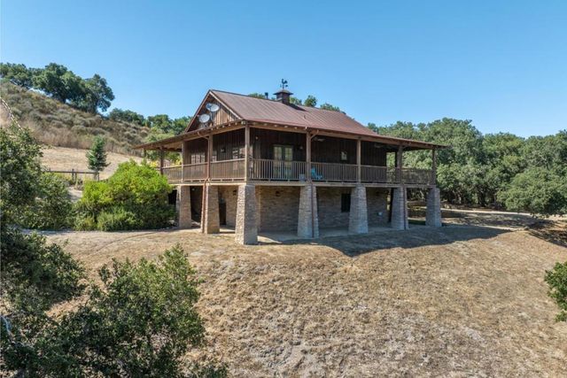 10265 Calle De Robles, Carmel Valley, CA 93923