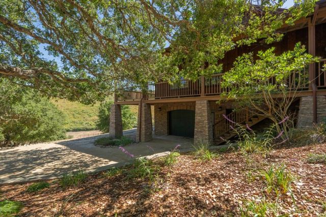 10265 Calle De Robles, Carmel Valley, CA 93923