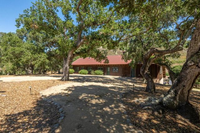10265 Calle De Robles, Carmel Valley, CA 93923