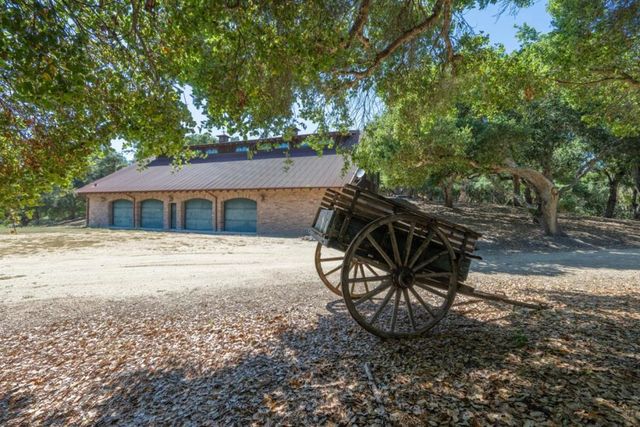 10265 Calle De Robles, Carmel Valley, CA 93923