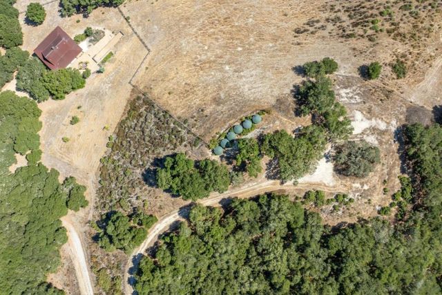 10265 Calle De Robles, Carmel Valley, CA 93923