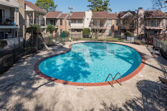 2800 Jeanetta Street 612, Houston, TX 77063