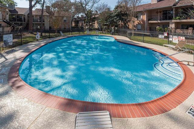 2800 Jeanetta Street 612, Houston, TX 77063