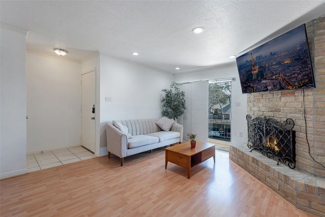 2800 Jeanetta Street 612, Houston, TX 77063