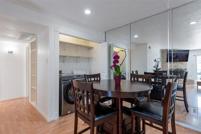 2800 Jeanetta Street 612, Houston, TX 77063