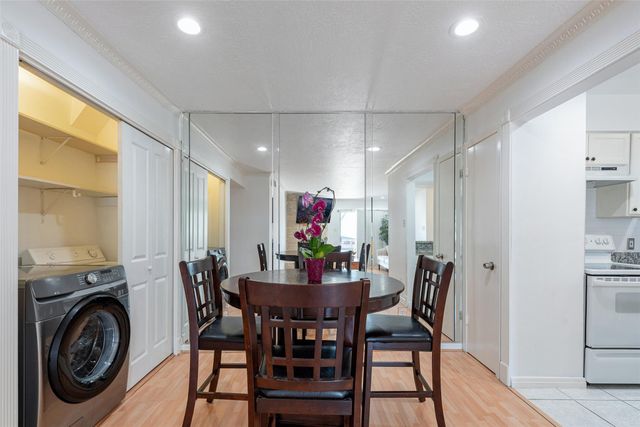 2800 Jeanetta Street 612, Houston, TX 77063