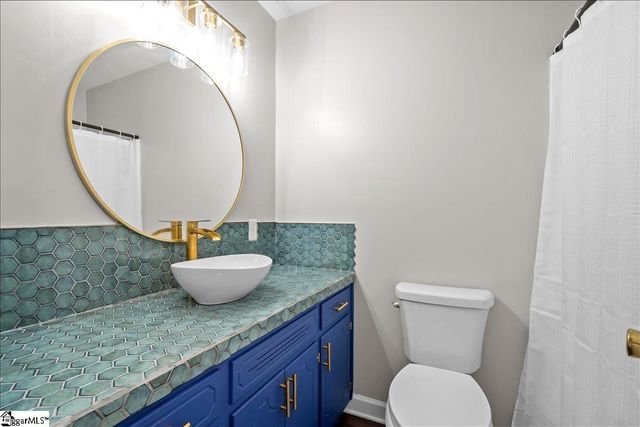 102 Hilldale Drive, Boiling Springs, SC 29316