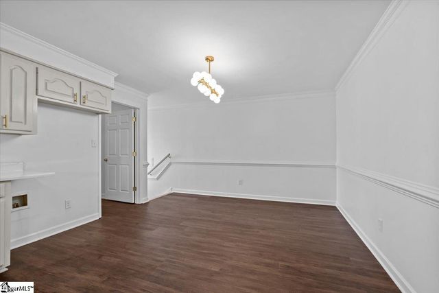 102 Hilldale Drive, Boiling Springs, SC 29316