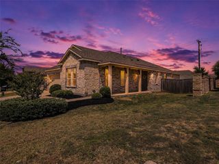 2600 Wheeler Avenue, Aubrey, TX 76227