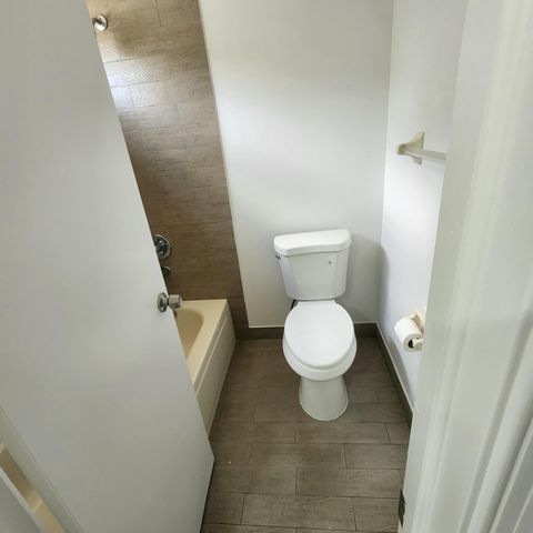 9915 NW 41st Court 9915, Sunrise, FL 33351