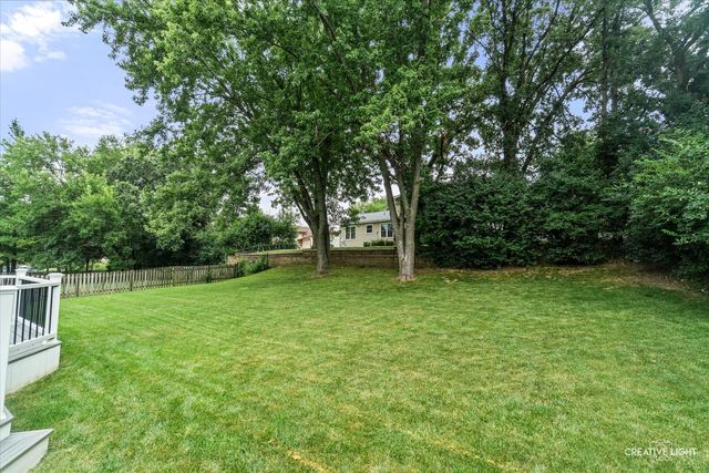 8409 Mending Wall Drive, Woodridge, IL 60517