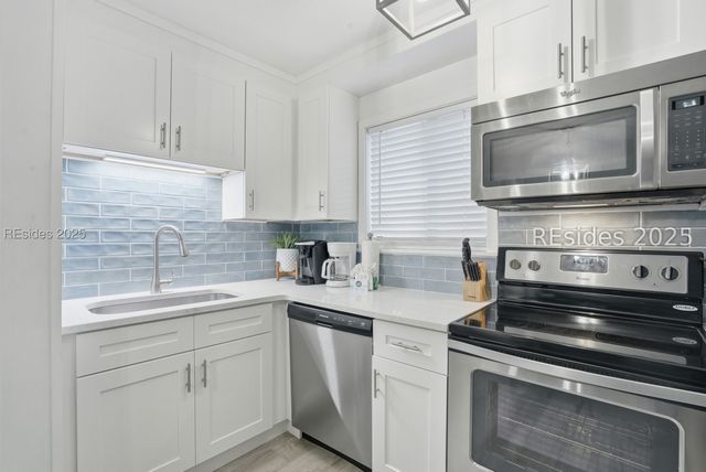 663 William Hilton Pkwy Apt 1221, Hilton Head Island, SC 29928