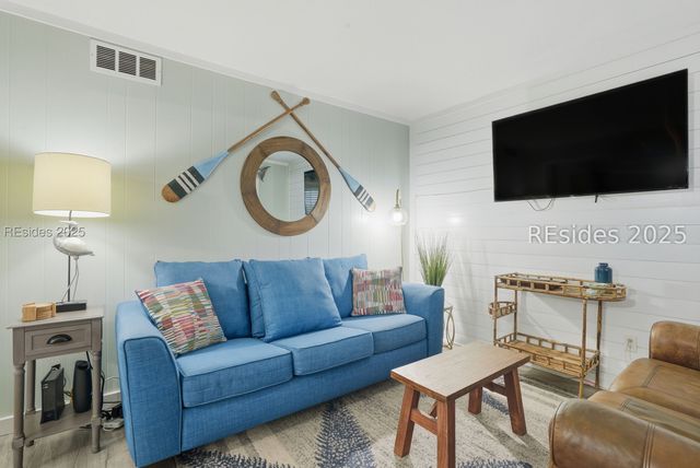 663 William Hilton Pkwy Apt 1221, Hilton Head Island, SC 29928