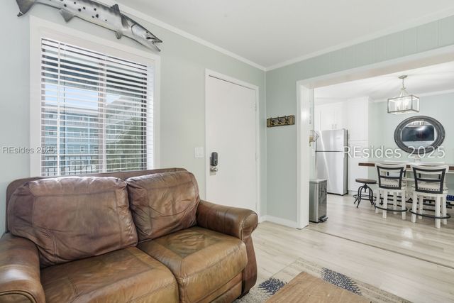 663 William Hilton Pkwy Apt 1221, Hilton Head Island, SC 29928