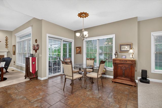 6309 Forest Road, Davenport, IA 52807