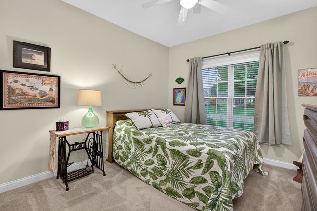 6309 Forest Road, Davenport, IA 52807