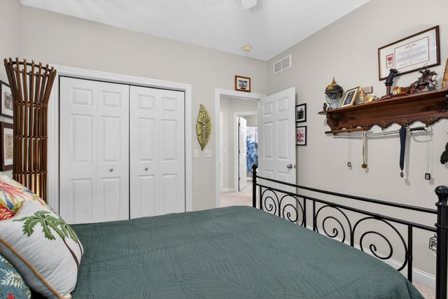 6309 Forest Road, Davenport, IA 52807