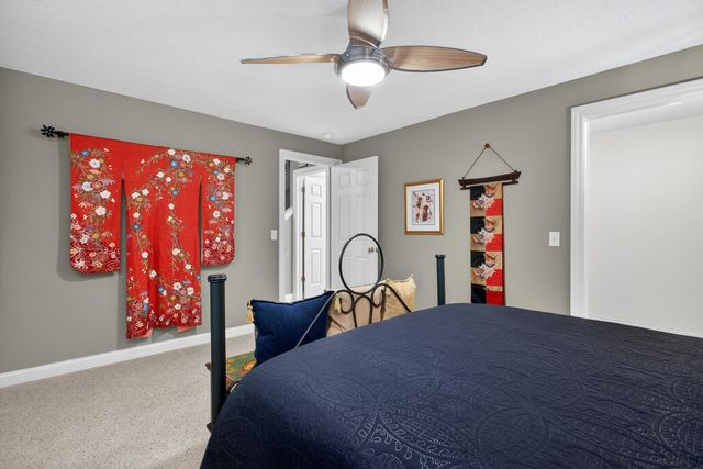 6309 Forest Road, Davenport, IA 52807