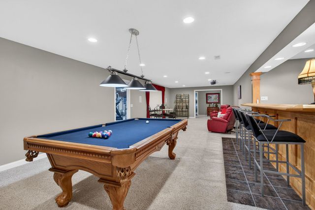 6309 Forest Road, Davenport, IA 52807