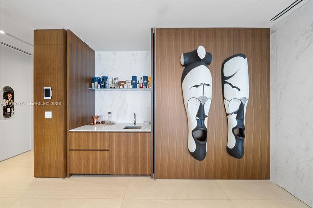 17141 Collins Avenue LPH1, Sunny Isles Beach, FL 33160