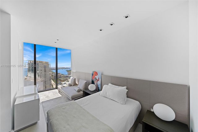 17141 Collins Avenue LPH1, Sunny Isles Beach, FL 33160