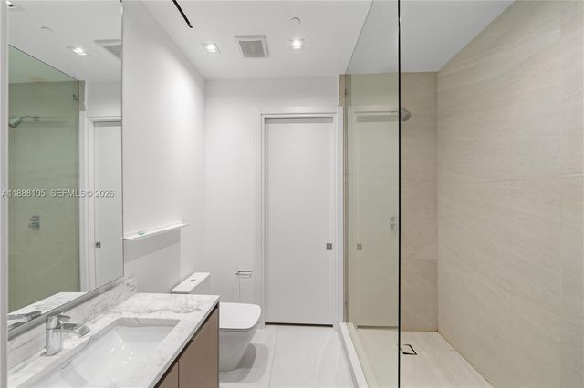 17141 Collins Avenue LPH1, Sunny Isles Beach, FL 33160