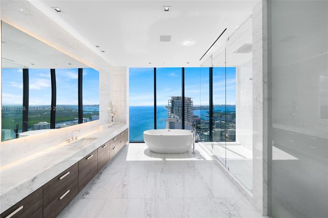 17141 Collins Avenue LPH1, Sunny Isles Beach, FL 33160