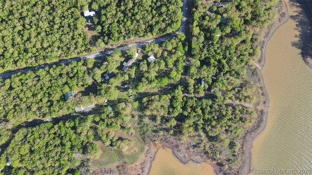 1487 Buds Point Road North, Mcalester, OK 74501