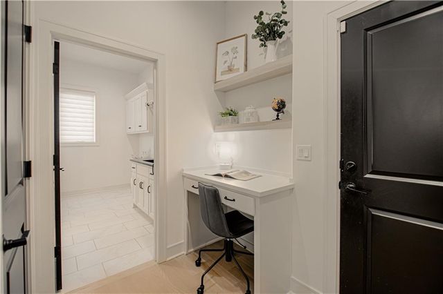 11080 S Palisade Street, Olathe, KS 66061