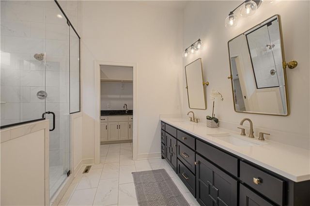 11080 S Palisade Street, Olathe, KS 66061