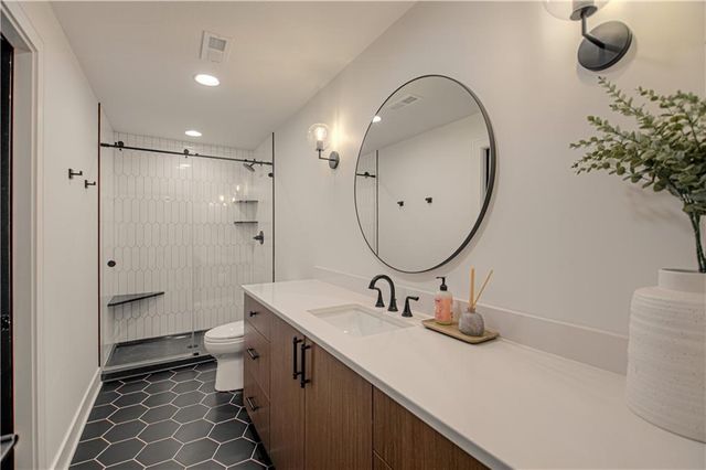 11080 S Palisade Street, Olathe, KS 66061