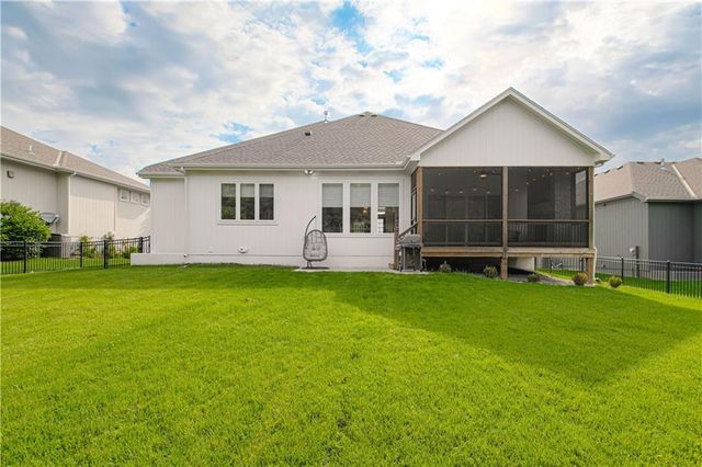 11080 S Palisade Street, Olathe, KS 66061