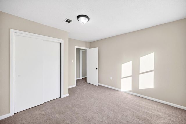 4918 Los Angeles Street, Houston, TX 77026