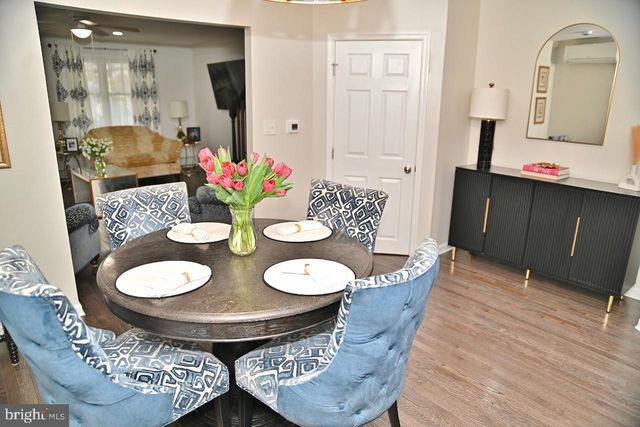 8102 ARLINGTON AVE, Upper Darby, PA 19082