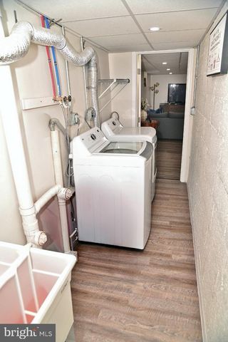 8102 ARLINGTON AVE, Upper Darby, PA 19082