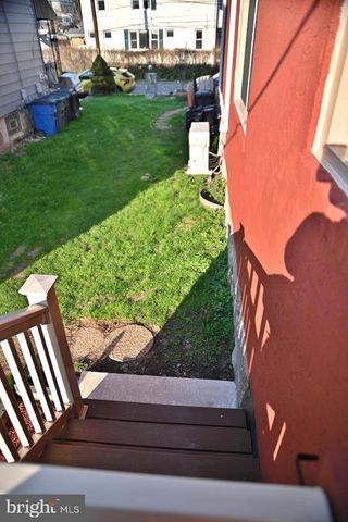 8102 ARLINGTON AVE, Upper Darby, PA 19082