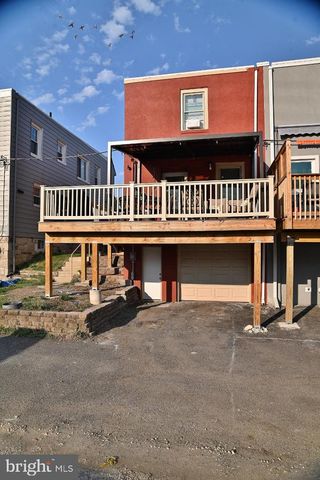 8102 ARLINGTON AVE, Upper Darby, PA 19082