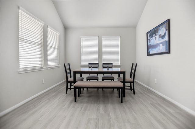 8423 Moonlight Bay Circle, Baytown, TX 77523