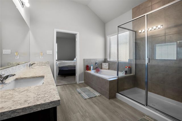 8423 Moonlight Bay Circle, Baytown, TX 77523