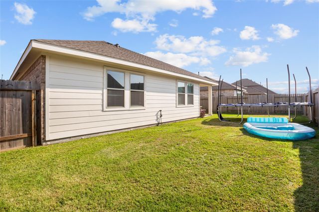 8423 Moonlight Bay Circle, Baytown, TX 77523