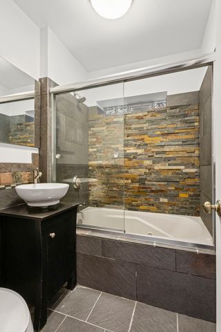 4021 N Southport Avenue 1, Chicago, IL 60613