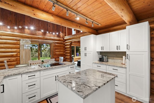8209 271st Avenue E, Buckley, WA 98321