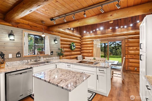 8209 271st Avenue E, Buckley, WA 98321