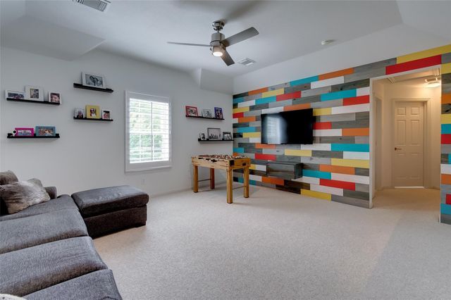 3 Vincent Court, The Woodlands, TX 77382