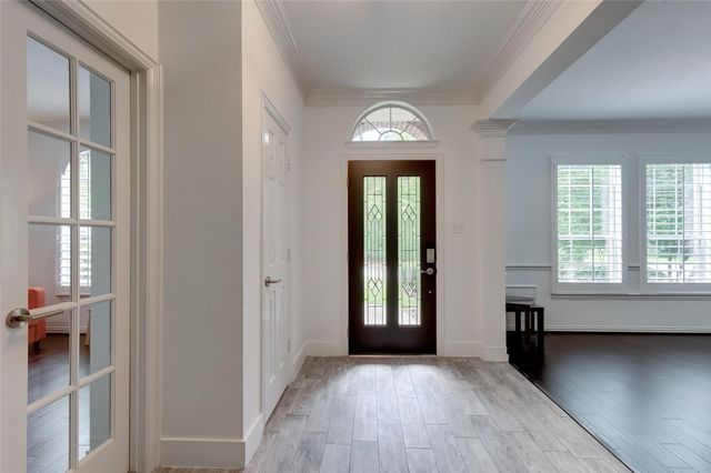 3 Vincent Court, The Woodlands, TX 77382