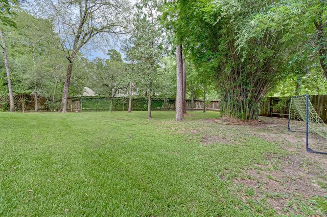 3 Vincent Court, The Woodlands, TX 77382