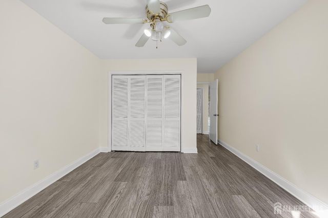 163 Hidden Hollow Court, Edison, NJ 08820