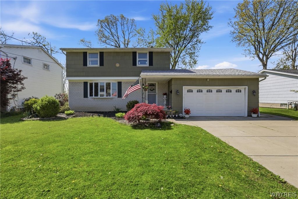 881 Castlebar Drive, North Tonawanda, NY 14120