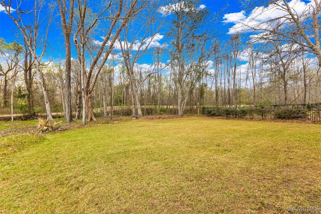 655 River Birch Circle, Wetumpka, AL 36093